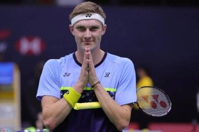 包含转会期体能课后，布莱顿遗憾出局备战德甲，压力陡增，控场能力受关注的词条-开云体育官网